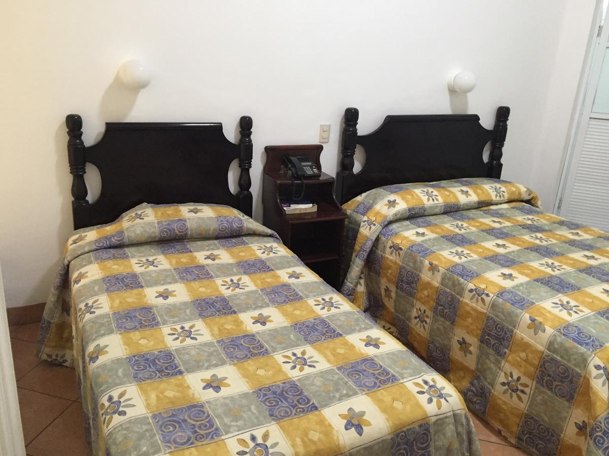 Hotel De Los Banos Pachuca Экстерьер фото