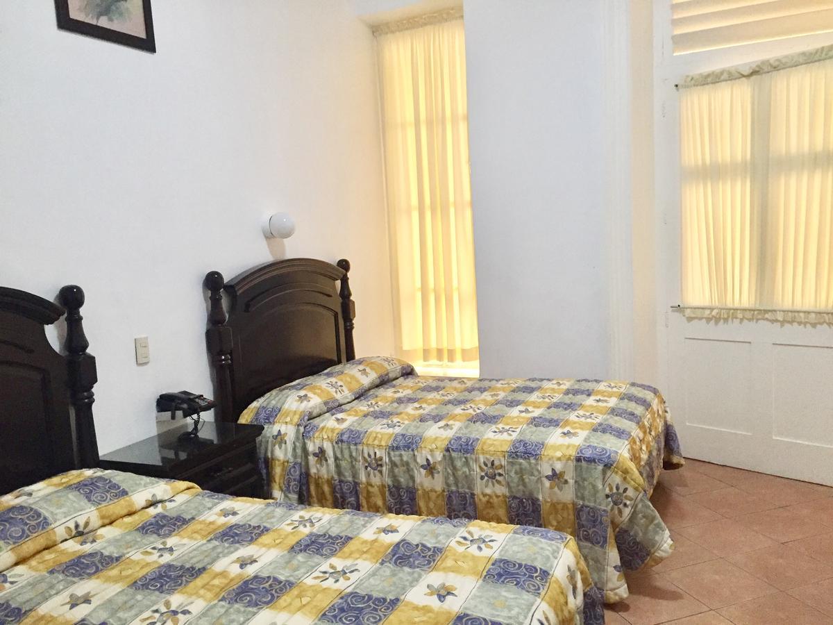 Hotel De Los Banos Pachuca Экстерьер фото